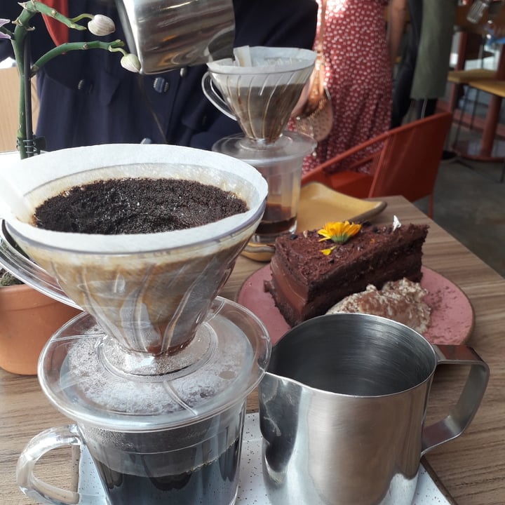 photo of Camelia Ododo Restaurante - Cafe & Bar Organico Chocolate quente shared by @paulabulhman22 on  10 Sep 2021 - review