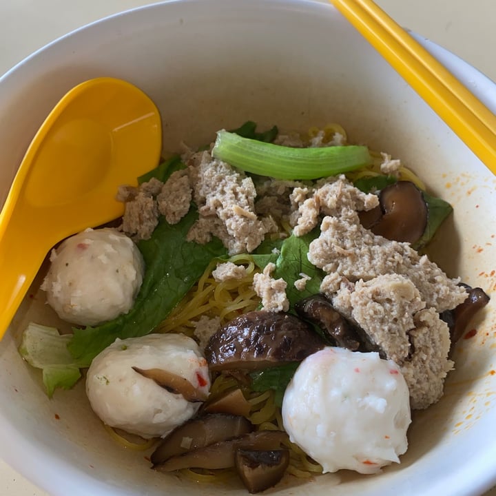 review photo of Tanaka Vegetarian (田中素食) Bak Chor Mee (Minced meat noodles) shared by @yeeperjeepers on 09 Jul 2021 - review