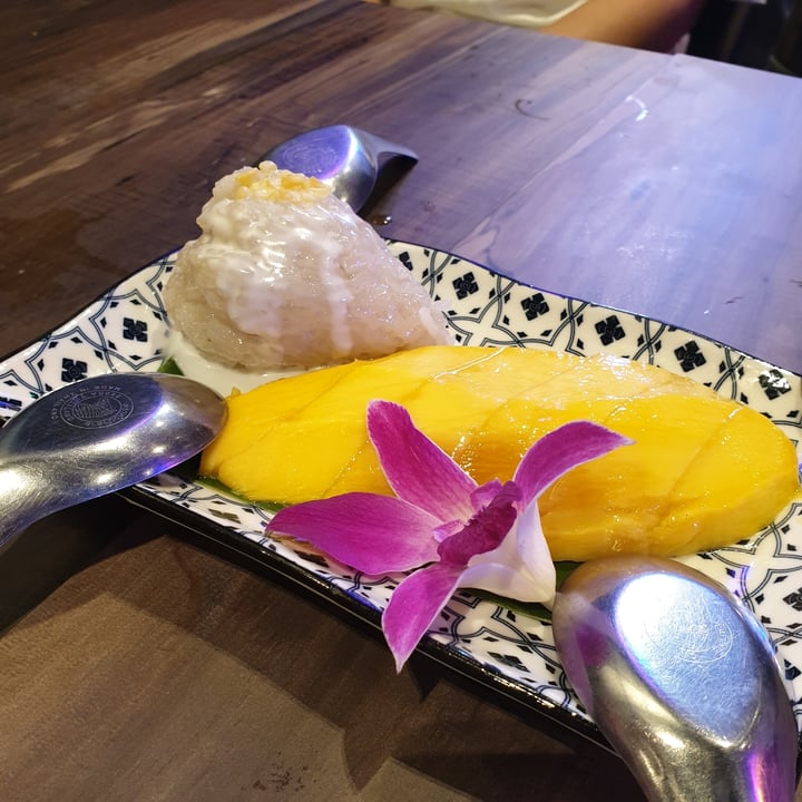 photo of Suk's Thai Kitchen Mango Sticky Rice shared by @hermainesay on  31 Mar 2021 - review
