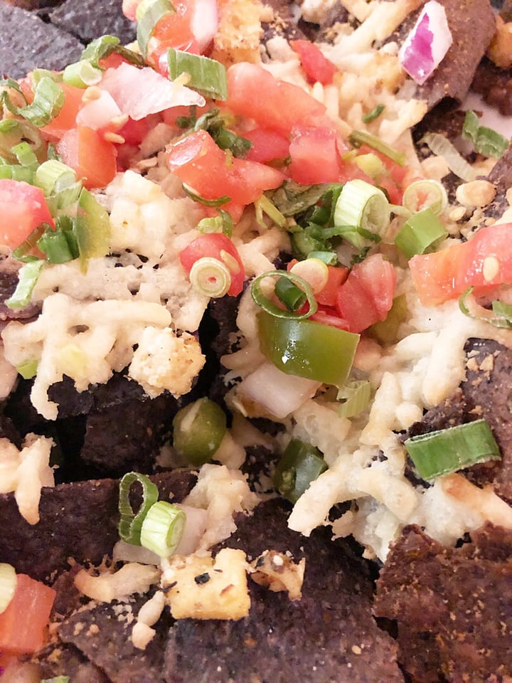 review photo of Pizza Lucé Roseville Nachos (vegan and gluten free ) shared by @janeelizabeth on 01 Jul 2019 - review