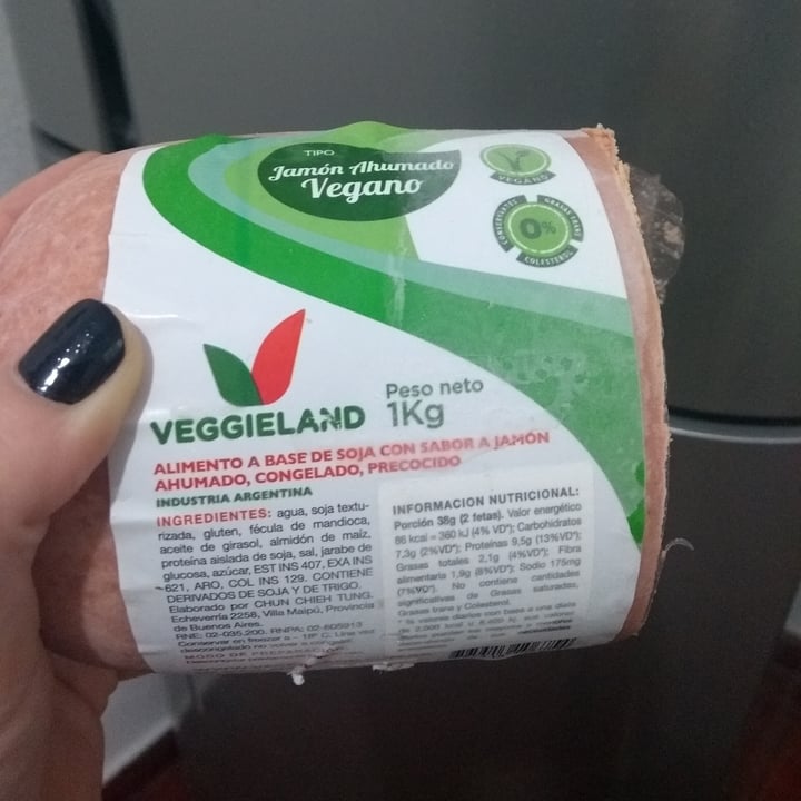 review photo of Veggieland Jamón Ahumado Vegano 1kg shared by @revolucionloba on 11 Nov 2020 - review