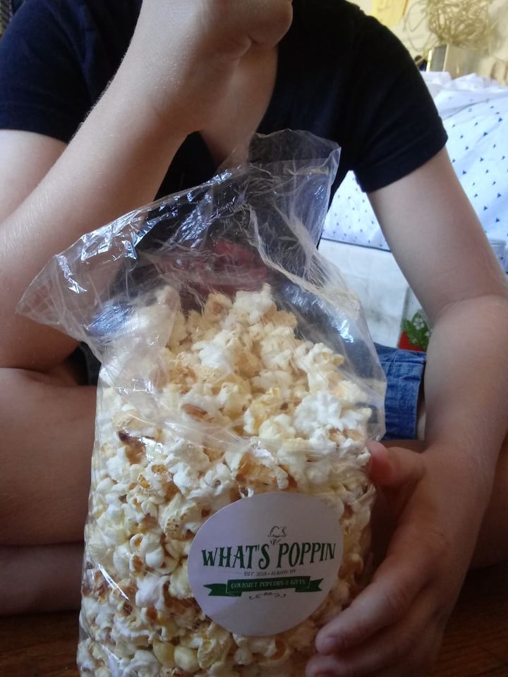 photo of What's Poppin Albany Moo-Vee Buttered Popcorn shared by @sexyrandal on  06 Aug 2019 - review
