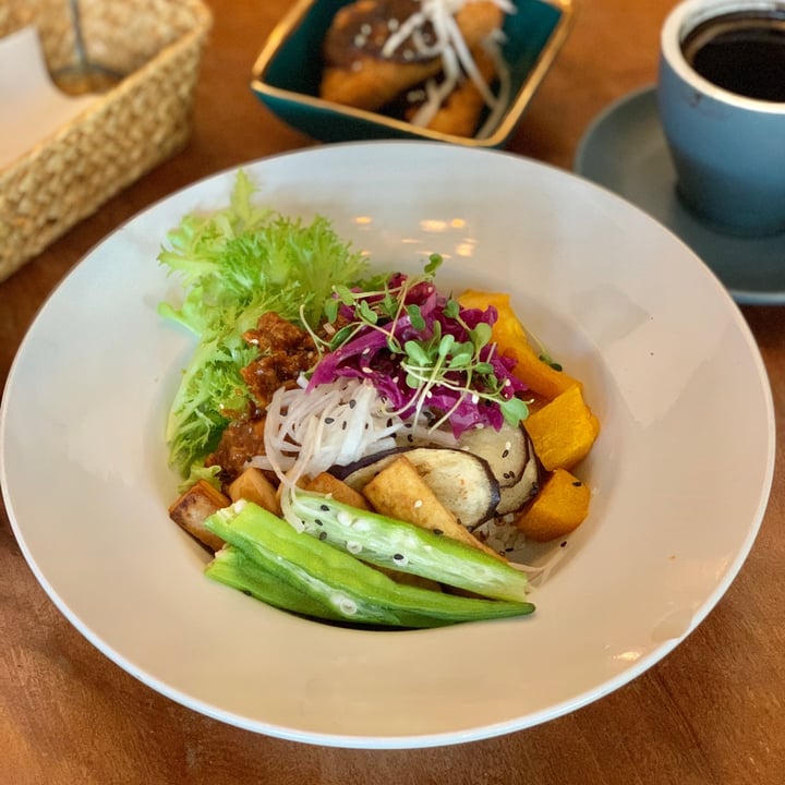 photo of Wholey Wonder Vegan Cafe and Yoga Studio (Penang) Mapo Tofu Bowl shared by @princessmiharu on  27 Sep 2020 - review