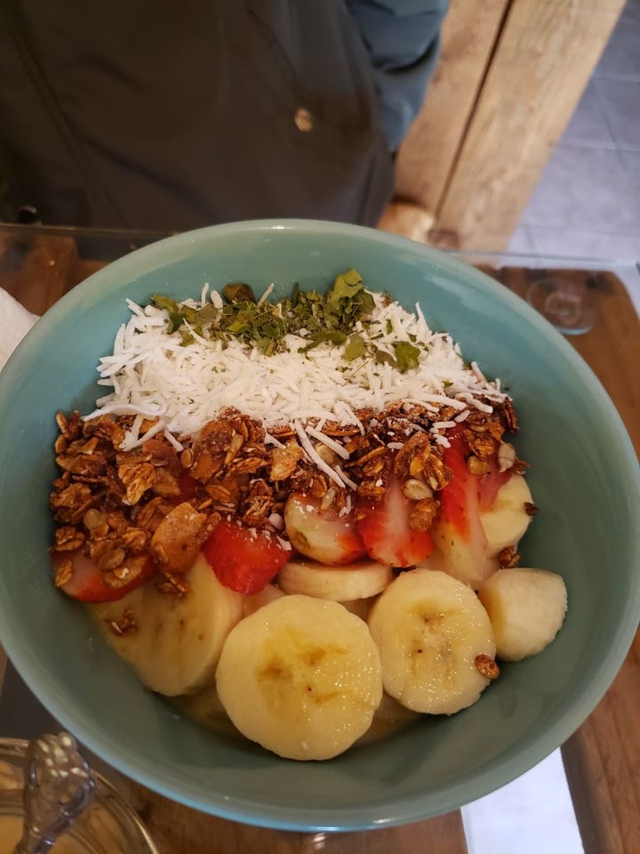 review photo of Bek, Semilla De Vida Bowl pastel de zanahoria shared by @janettecarrillo on 20 Jan 2020 - review