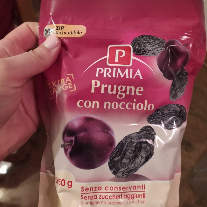 photo of Primia Prugne secche con nocciolo shared by @erika90 on  19 Mar 2022 - review