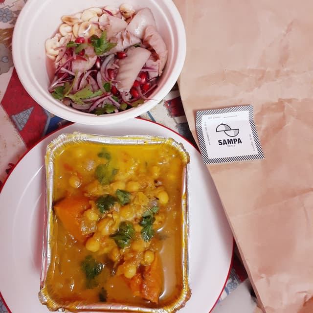 Photo of the dish “Curry de zapallo y garbanzos”