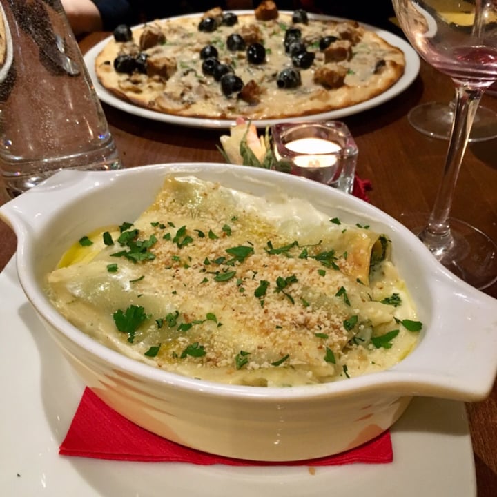 photo of Sora Lella Vegan Roman Restaurant Cannelloni Ricotta e Spinaci shared by @katelouisepowell on  18 Nov 2019 - review
