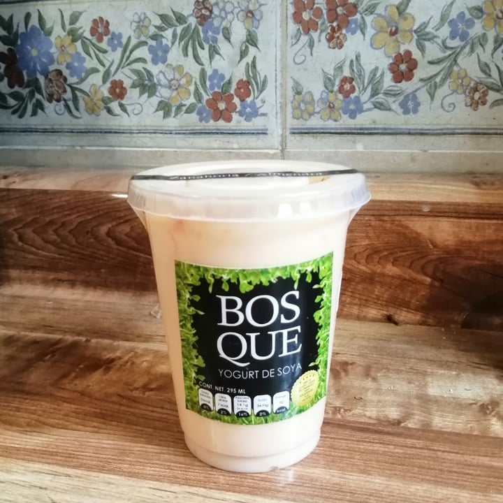 review photo of Bosque Yogurt de soya sabor zanahoria y almendra shared by @taniamirel on 31 Jan 2021 - review