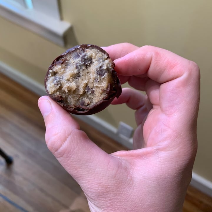 photo of Shayna B's By The Sea Cookie dough bites shared by @sedrew1 on  21 Apr 2021 - review