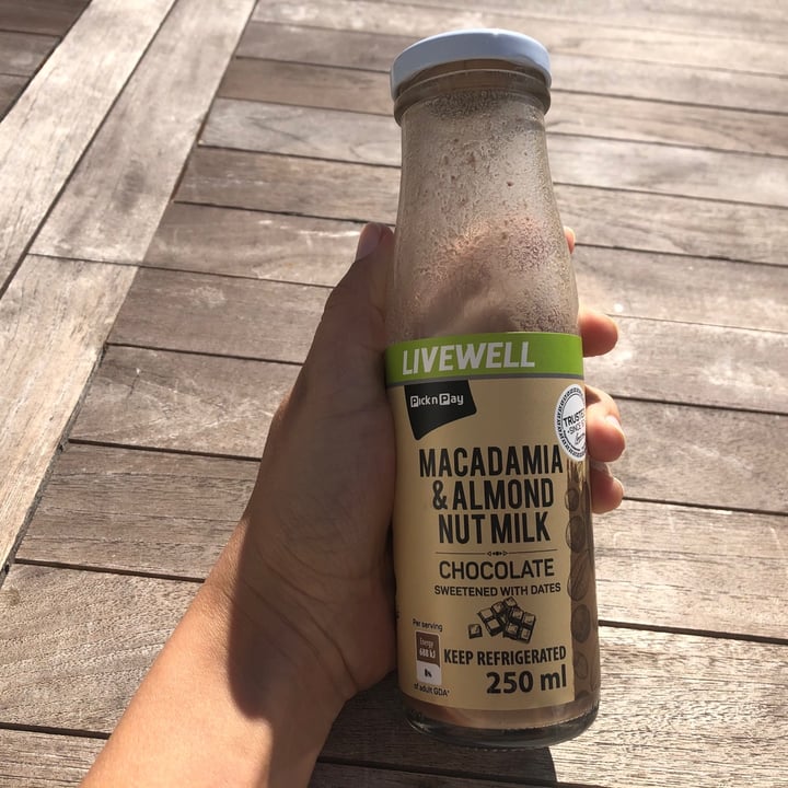 photo of Pick n Pay Chocolate Macadamia And Almond Nut Milk shared by @tarynsmit on  15 May 2020 - review