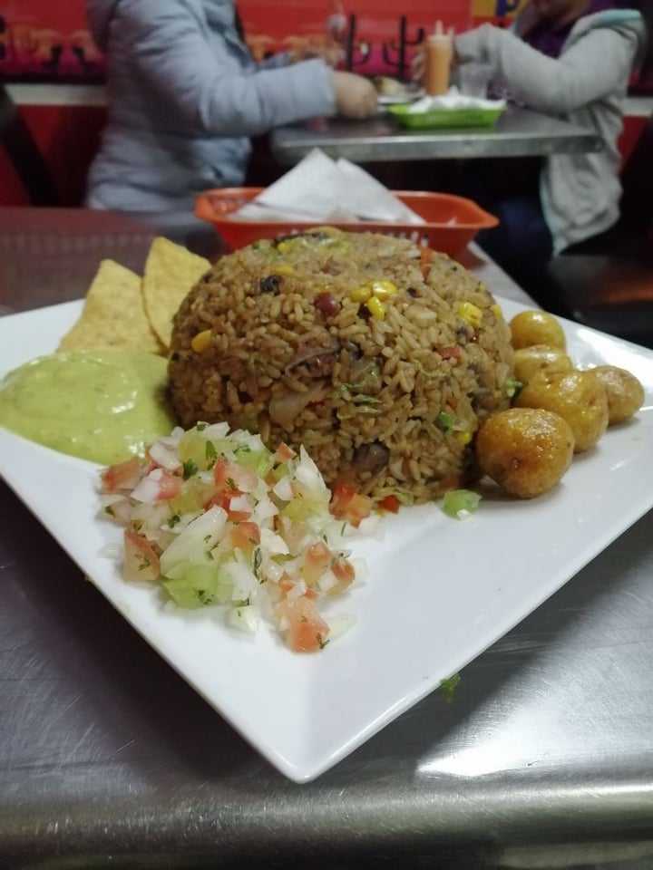 photo of La Chingada Paella vegana shared by @danielmolina on  27 Aug 2019 - review