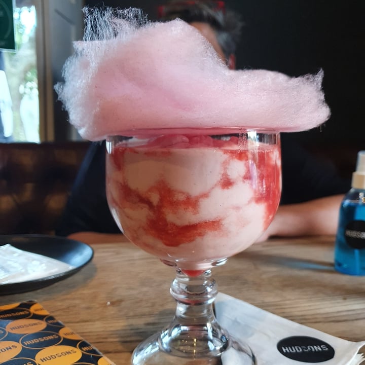 photo of Hudsons The Burger Joint (Stellenbosch) Vegan Strawberry Candyfloss Milkshake shared by @kendrahudson on  03 Jul 2022 - review