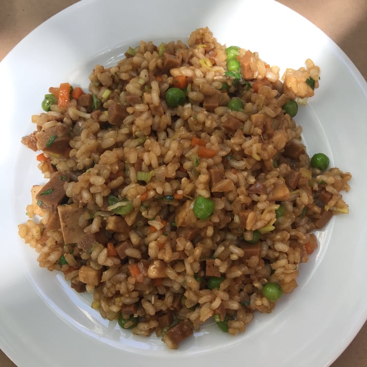 photo of L'ENCANT VEGETARIÀ Arroz con proteína shared by @wildflowerjewellery on  20 Jul 2021 - review