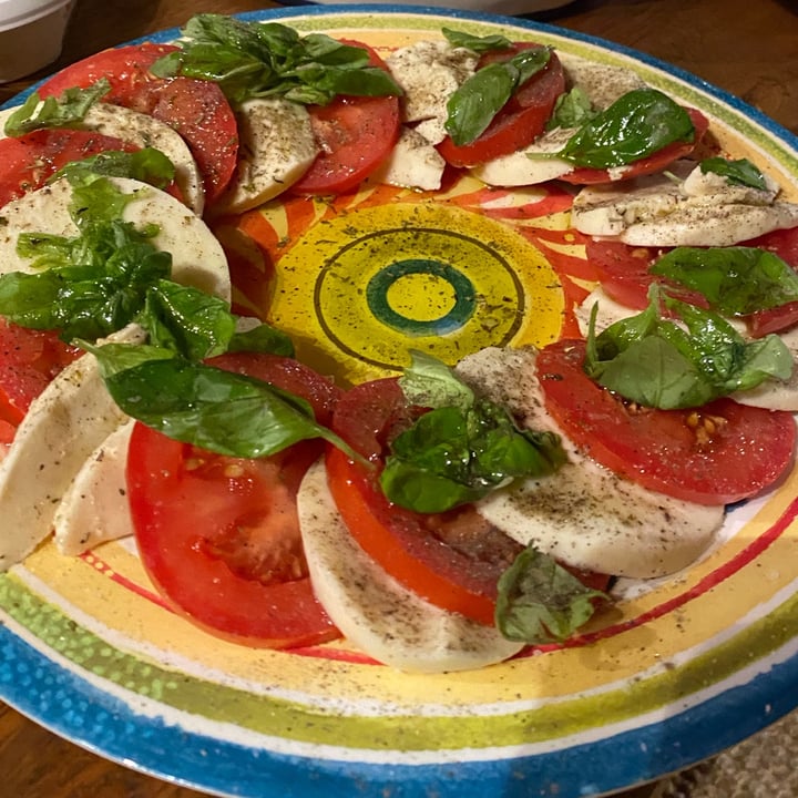 photo of Mondarella (Mozzarella) Mondarella Mandelbasis shared by @isa85 on  06 Dec 2020 - review