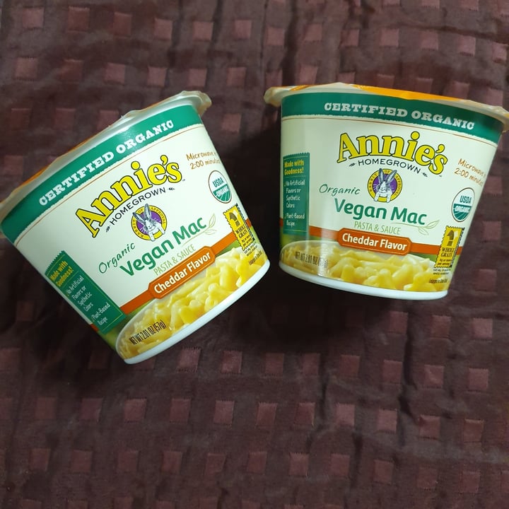 photo of Annie’s Organic Vegan Mac Microwavable Cheddar Flavor shared by @paniwilson on  12 Aug 2021 - review