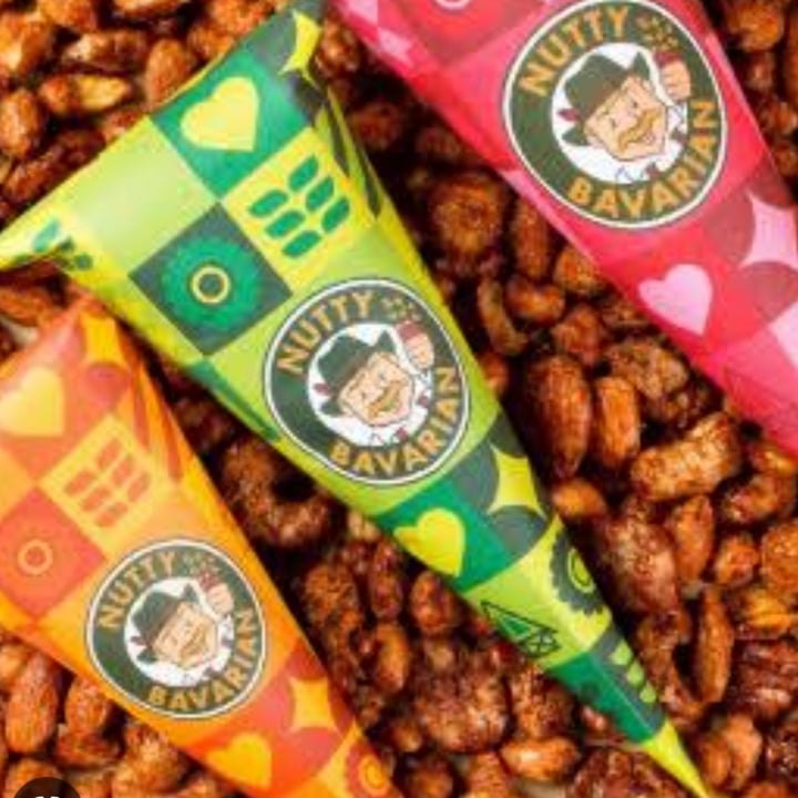 review photo of Nutty Bavarian Nuts shared by @lucianavasco on 24 Nov 2022 - review