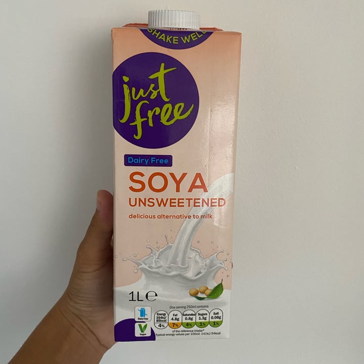 photo of Just Free Soya unsweetened shared by @larisafalcao on  18 May 2022 - review