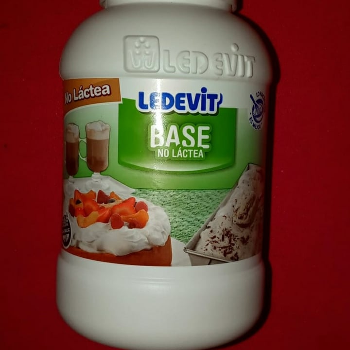 photo of Ledevit Ledevit base no lactea shared by @vegila on  11 Sep 2021 - review