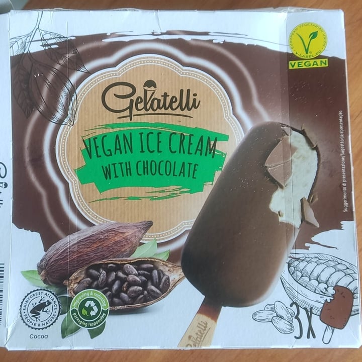 photo of Gelatelli Vegan Ice Cream With Chocolate shared by @lyahlinn on  16 May 2022 - review
