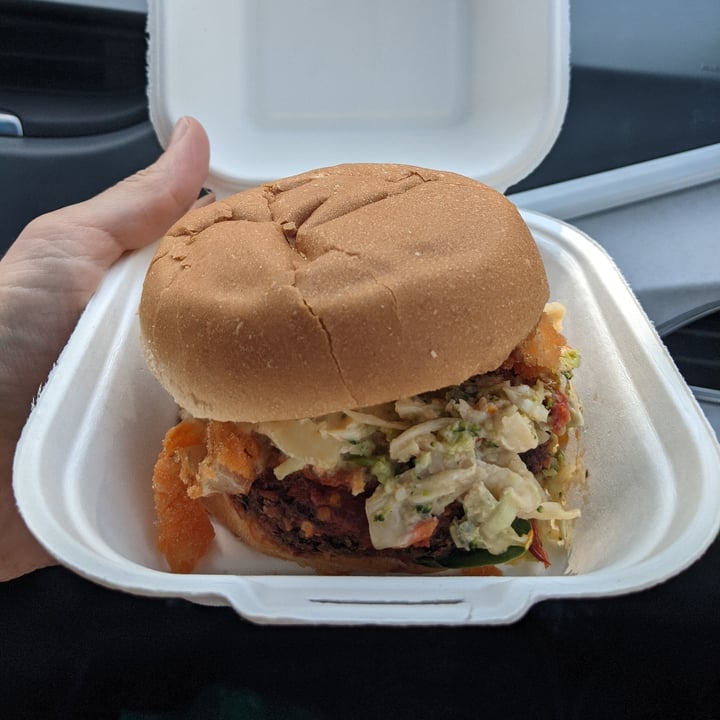 photo of Dirt Burger The Volcano shared by @thevagrantvegan on  04 Aug 2021 - review