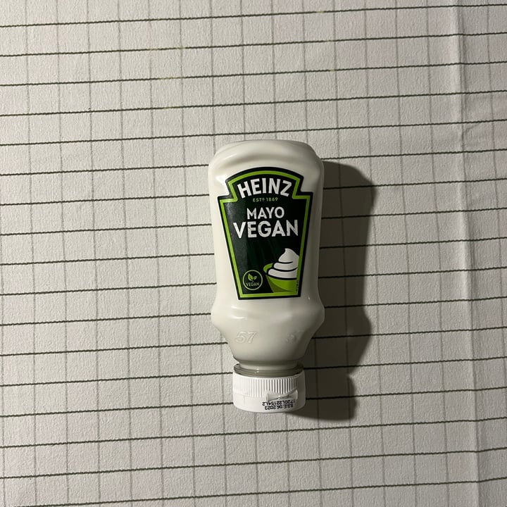 photo of Heinz Mayo Vegan shared by @federicoleggio on  24 Nov 2022 - review