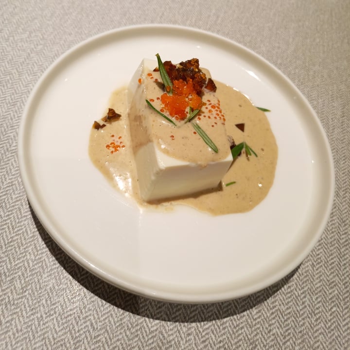 photo of Elemen @ PLQ Mall Japanese Tofu with Century Egg shared by @relentlez on  28 Mar 2022 - review