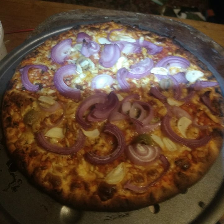 photo of Plant Kitchen (M&S) 3 cheeze stonebaked pizza shared by @don1mclean on  06 Dec 2021 - review