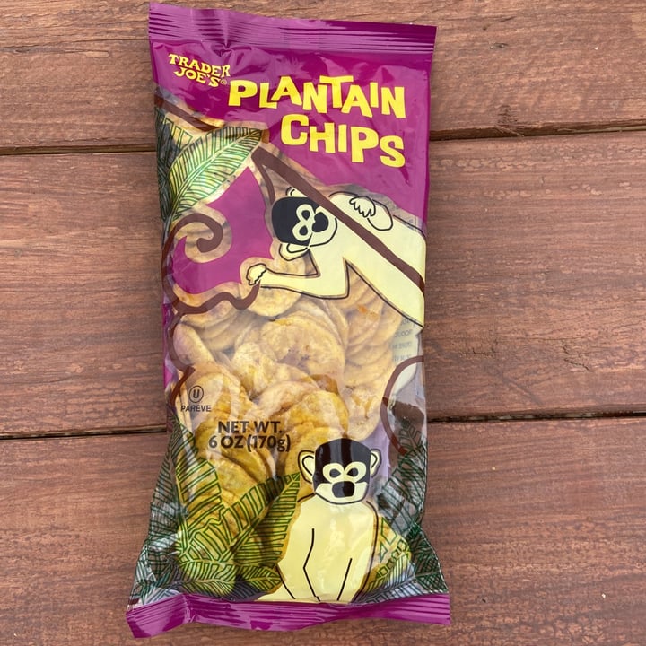 photo of Trader Joe's Plantain chips shared by @jen12345 on  15 May 2021 - review