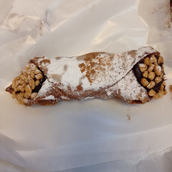 photo of Bar Dolcezza di Cuscunà Temistocle Cannoli shared by @susannatuttapanna on  20 Sep 2022 - review