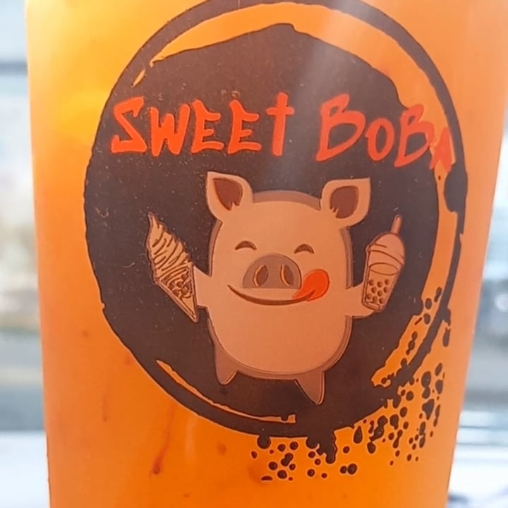 review photo of Sweet Boba Cafe Mango & Strawberry fruit tea with Boba shared by @catladymeowmeow on 23 May 2022 - review