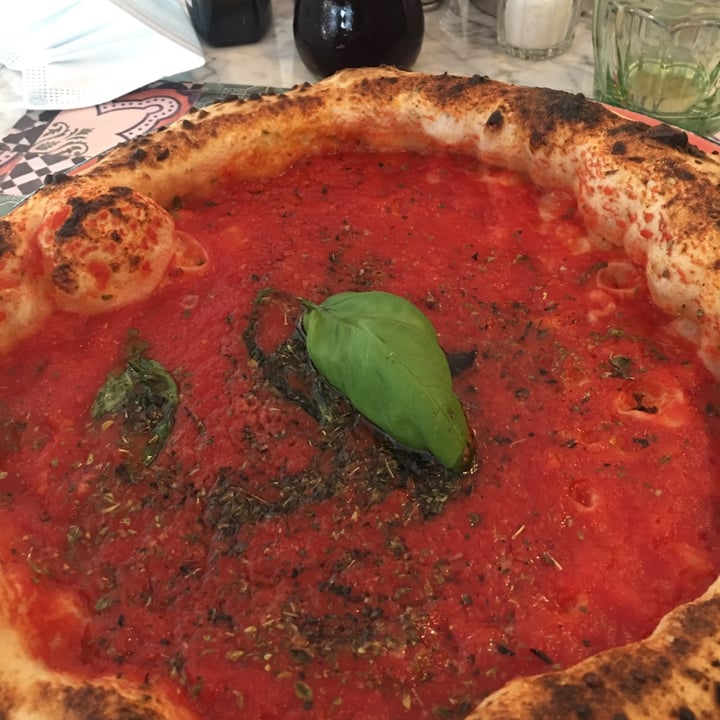 photo of Pizzeria Assaje Pizza Marinara shared by @foede on  10 Mar 2022 - review