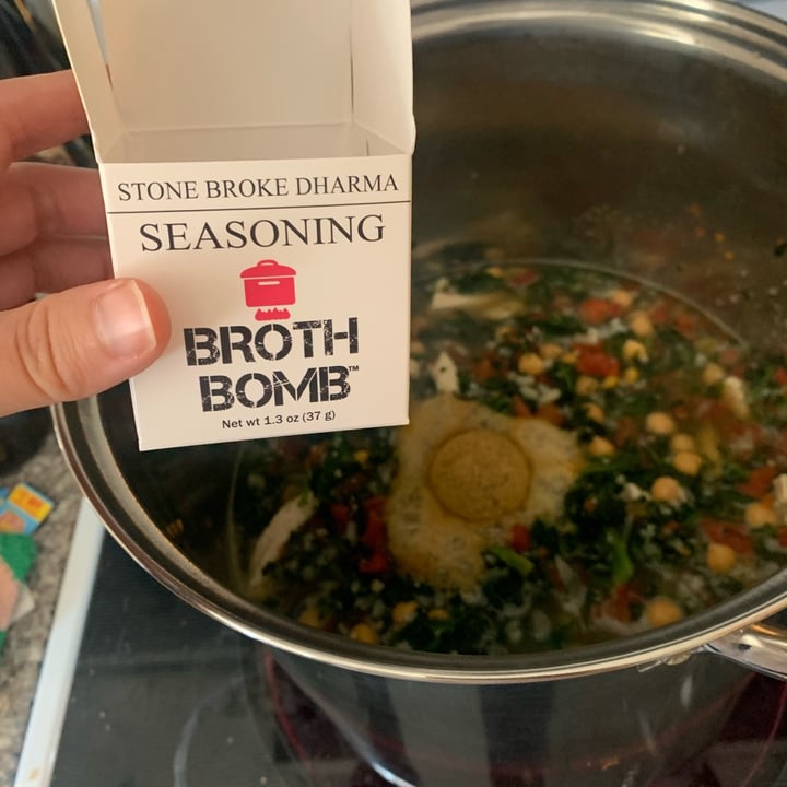 review photo of Broth Bomb Stone Broke Dharma shared by @caseyq805 on 21 Feb 2022 - review
