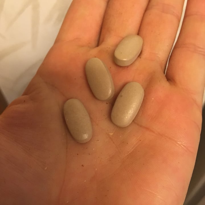 review photo of Vegetology Vitaminas Vegvit shared by @bunkerking37 on 29 Apr 2020 - review