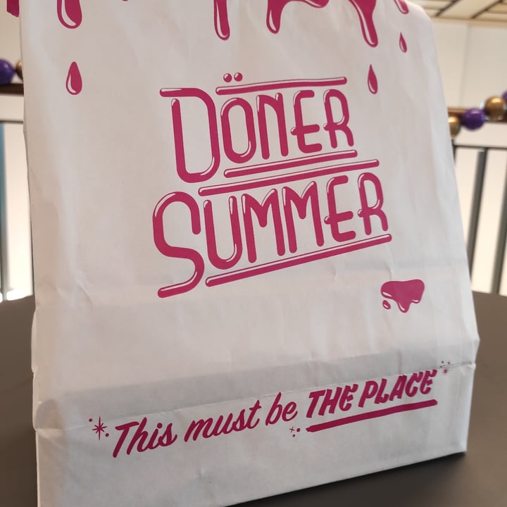 photo of Döner Summer Chick'n Parm Teller shared by @cecimc on  16 Nov 2022 - review