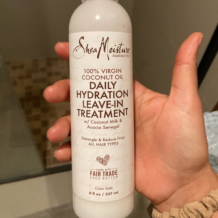 review photo of SheaMoisture Daily Hydration Leave-In Treatment shared by @perellodaniela on 27 Oct 2022 - review