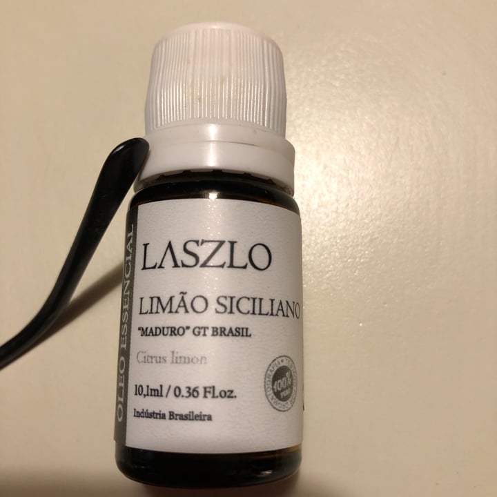 photo of Laszlo Oleo essencial de limao siciliano shared by @malucha on  07 May 2022 - review