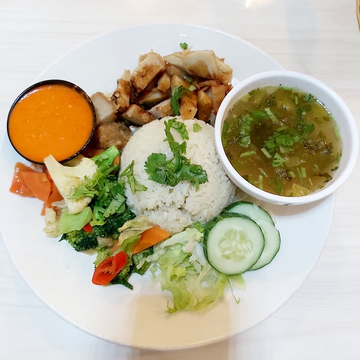 photo of Gokul Vegetarian Restaurant Chicken Rice shared by @herbimetal on  13 Apr 2021 - review