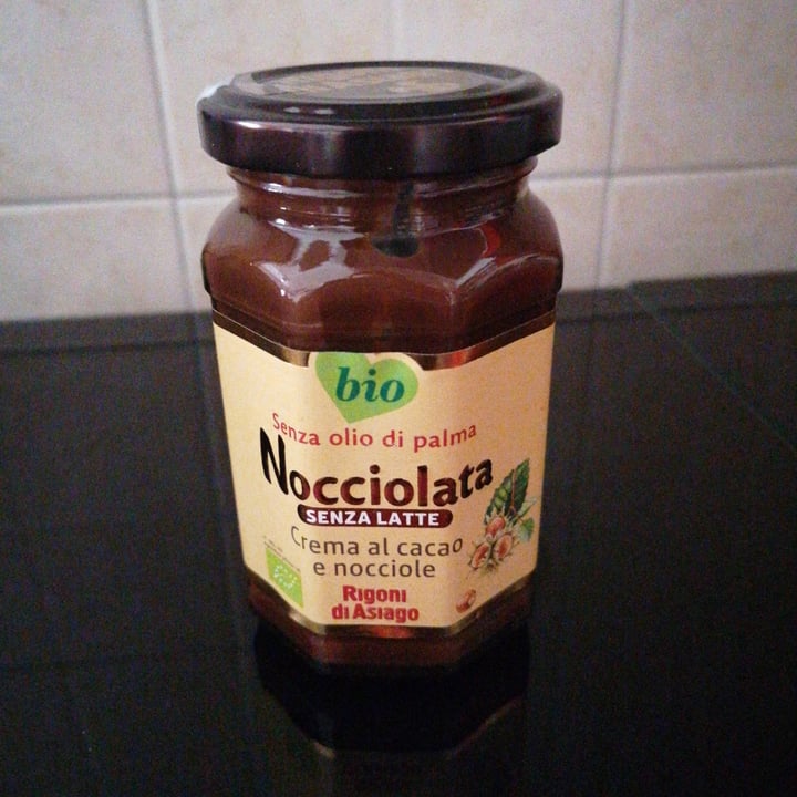 photo of Rigoni di Asiago Nocciolata Dairy Free Hazelnut Spread with Cocoa shared by @serelove on  02 Jun 2022 - review