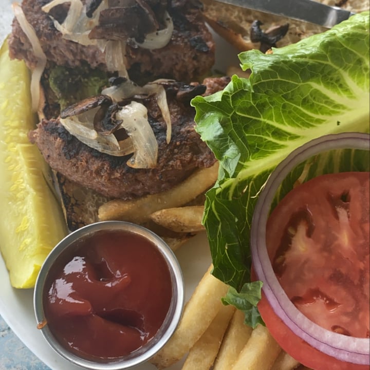 photo of The Sandbar Restaurant The Vegan Burger shared by @lmangine on  09 Sep 2020 - review