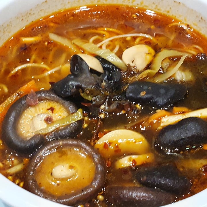 review photo of Central Hong Kong Café Mala La Mian shared by @shengasaurus on 13 Apr 2021 - review