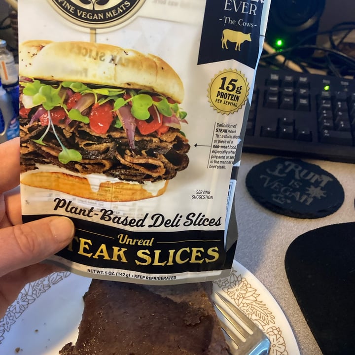 photo of Mrs. Goldfarb’s Unreal Deli Steak slices shared by @veganpantrydotcom on  09 Oct 2022 - review