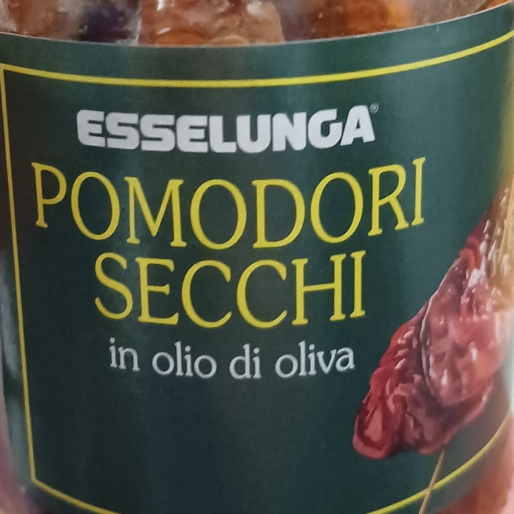 review photo of Esselunga Pomodori secchi shared by @eliigreex on 13 Apr 2022 - review
