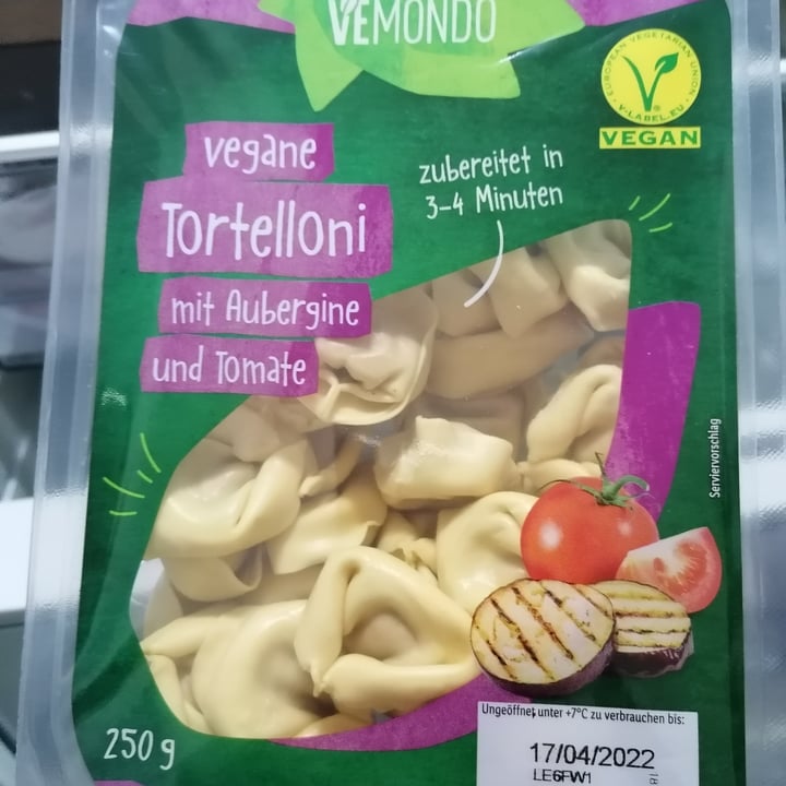 photo of Vemondo Tortelloni Aubergine Tomate shared by @cookina on  11 Mar 2022 - review