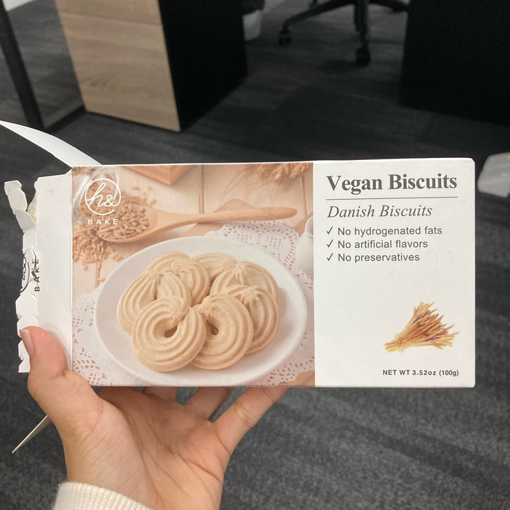 photo of h&Bake Vegan Danish Biscuits shared by @annzhen on  16 Jun 2022 - review