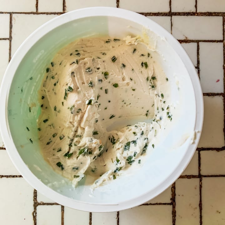 review photo of Kite Hill Cream Cheese Alternative Plain shared by @milinda-h on 31 Oct 2020 - review