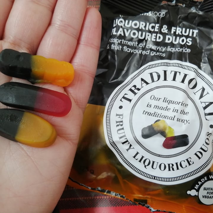 photo of Woolworths Food Liquorice & Fruit Flavoured Duos shared by @nicoleveg on  01 Sep 2020 - review