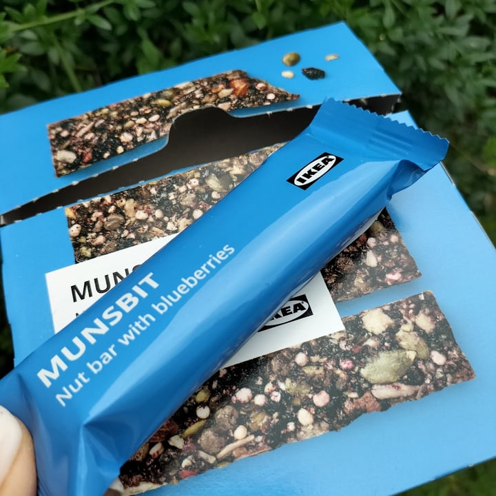 photo of Ikea Munsbit Nut Bar with Blueberries shared by @raffa70s70 on  30 May 2022 - review