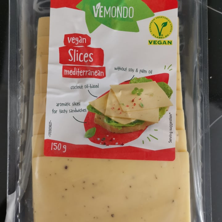 photo of Vemondo Vegan slices mediterranean shared by @laram001 on  25 Sep 2021 - review