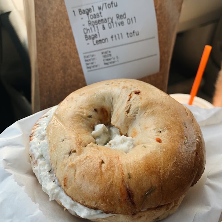 photo of Boss Bagel Rosemary Red Chili & Olive Oil Bagel W/ Lemon Dill Tofu Schmear shared by @narratedbynatalie on  24 Sep 2020 - review