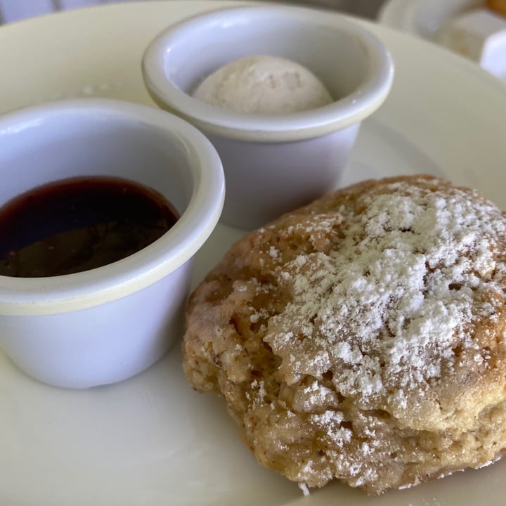 photo of The Dining Room at Butchart Gardens Afternoon Tea shared by @veganskaz on  19 Aug 2021 - review